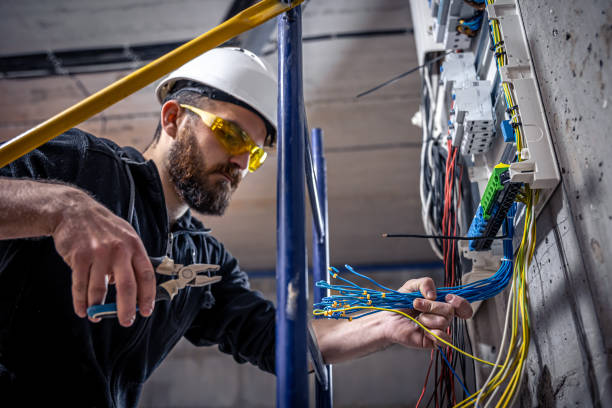 Best Electrician Near Me  in Rohnert Park, CA
